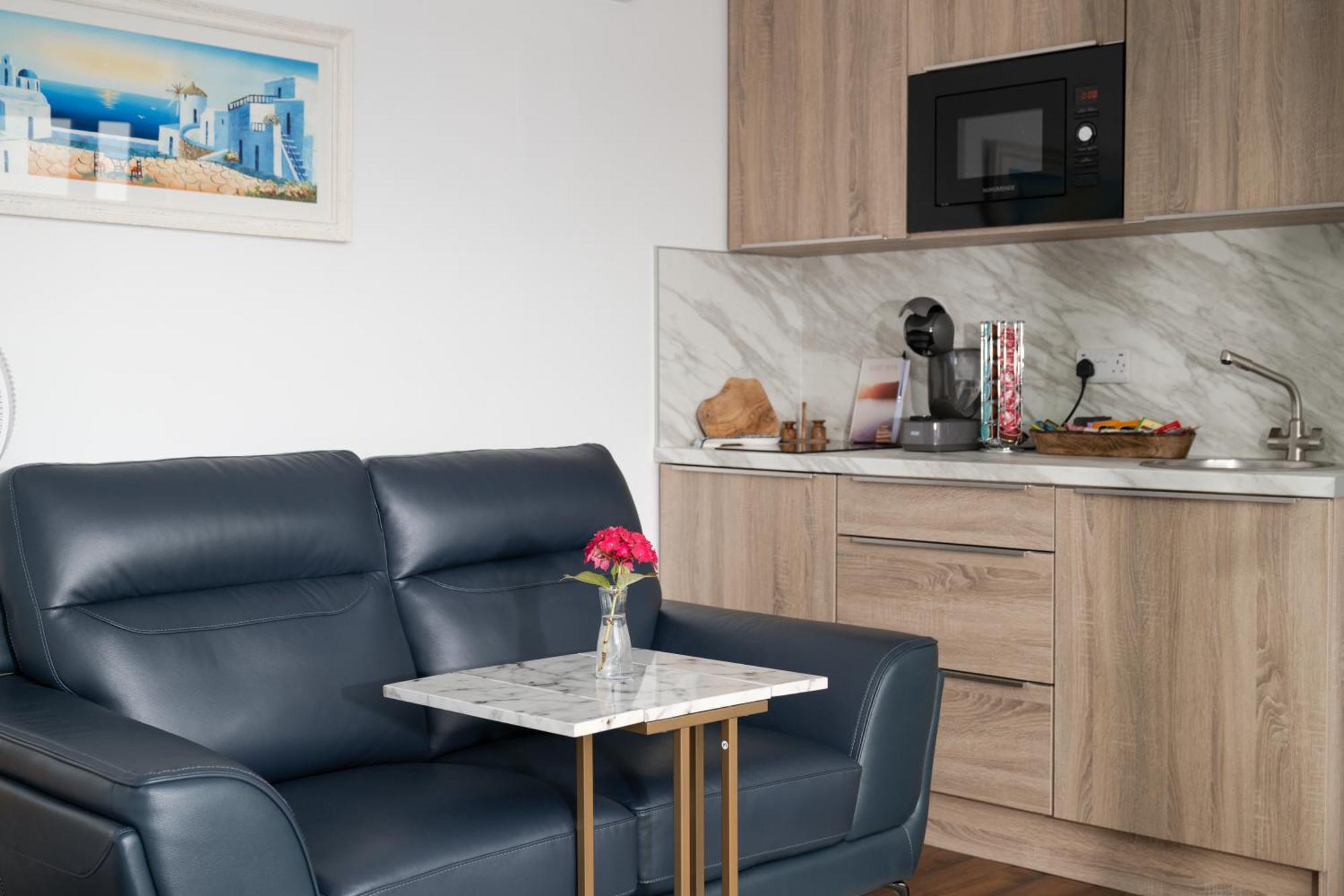 Lakescape - Waterfront Self- Catering Cabins エニスキリン エクステリア 写真