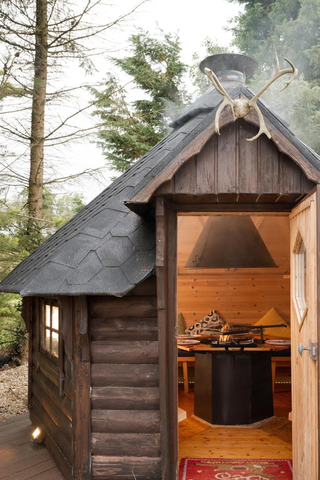 Lakescape - Waterfront Self- Catering Cabins エニスキリン エクステリア 写真